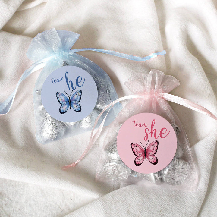 Butterfly on the Way: Baby Gender Reveal Party - He or She - 40 Stickers - Distinctivs Party