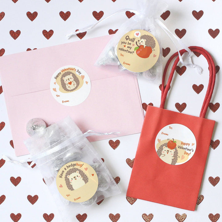 Valentine's Day Treat Stickers: Hedgehog - 40 Circle Stickers - Distinctivs Party
