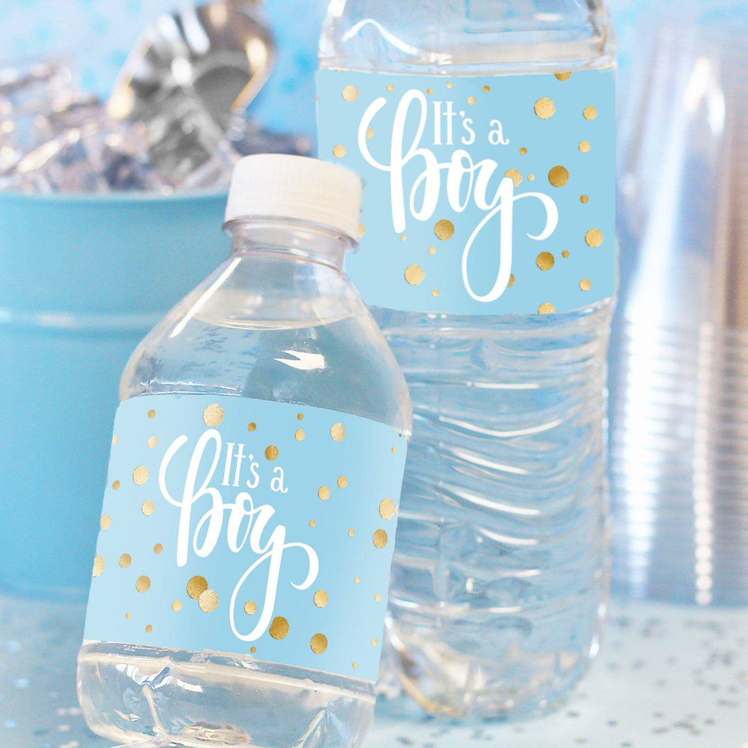 Confeti dorado: azul - Es un baby shower para niño - Etiquetas para botellas de agua - 24 pegatinas