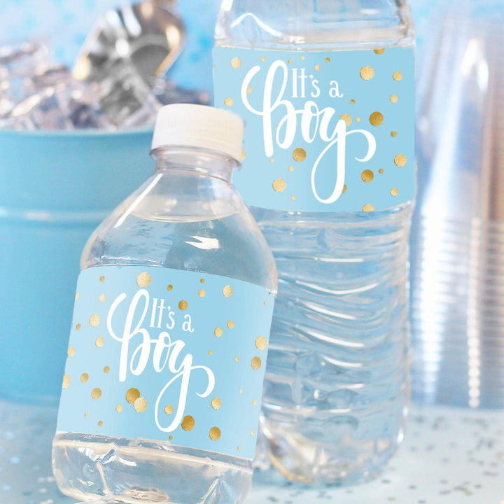 Confeti dorado: azul - Es un baby shower para niño - Etiquetas para botellas de agua - 24 pegatinas