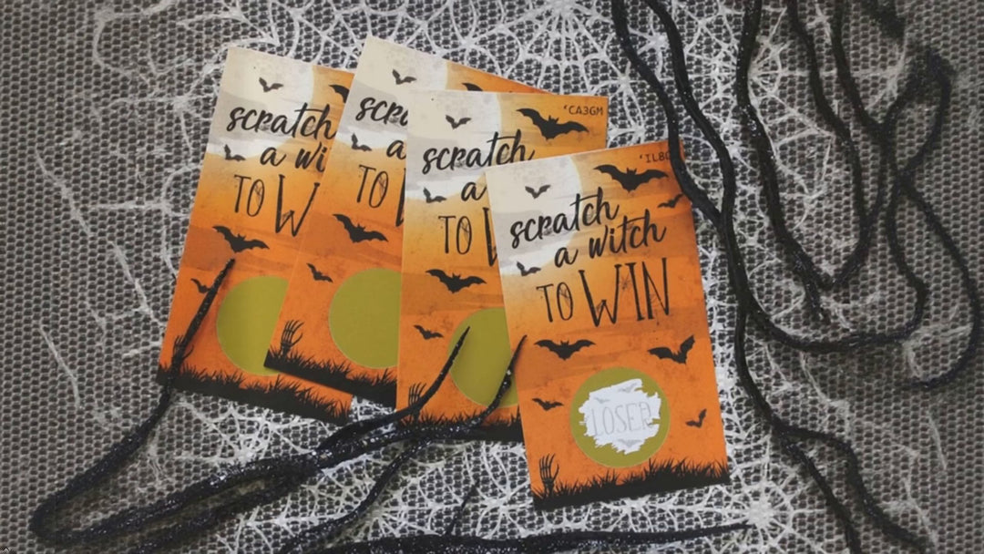 Luna Llena: Fiesta de Halloween - Tarjetas de juego para rascar - 30 rascadores
