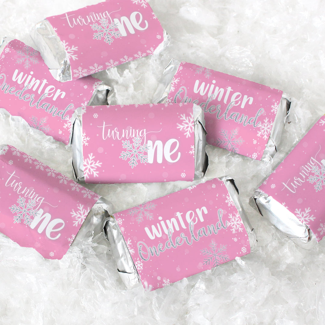 Onederland Snowflake: Pink - Primer cumpleaños de invierno - Envoltorios para barra de dulces en miniatura de Hershey's - 45 pegatinas