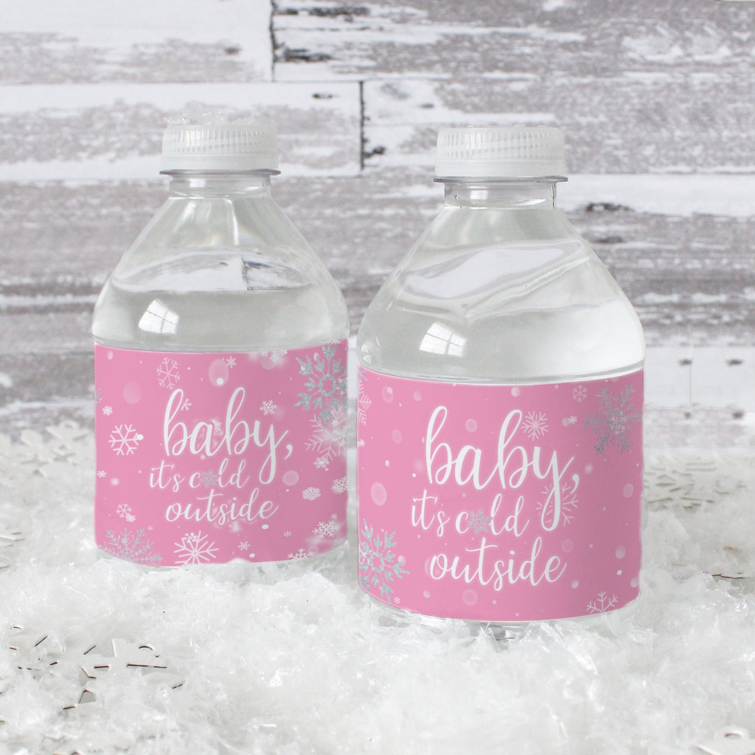 Little Snowflake: Pink - Etiquetas para botellas de agua para baby shower de invierno - Niña - Bebé hace frío afuera - 24 pegatinas impermeables