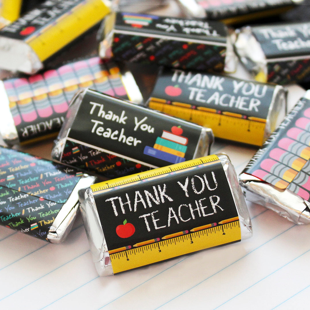 Fiesta de agradecimiento a los maestros: Gracias A+ Maestro - Etiquetas para envoltorios de dulces - Se adapta a las miniaturas de Hershey® - 45 pegatinas