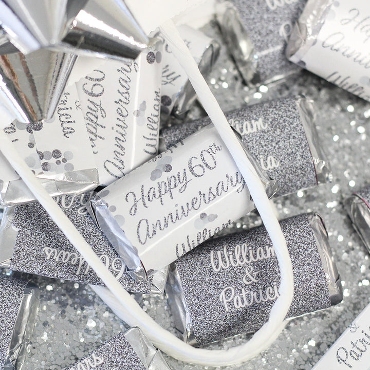 Aniversario de bodas de plata personalizado: minietiquetas para barra de dulces - Se adapta a las miniaturas de Hershey® - 45 pegatinas